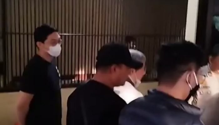 Usai Memalsukan Dokumen Peralihan Saham PT BDL, Berkas Perkara Victor dan Notarisnya Dilimpahkan ke Kejari Manado