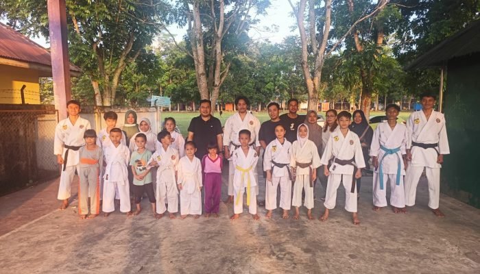NK-STA Berikan Bantuan Dana Rp2,5 Juta untuk Pengembangan Atlet Muda Karate di Kotamobagu
